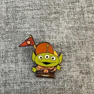 Green Alien Enamel Pin